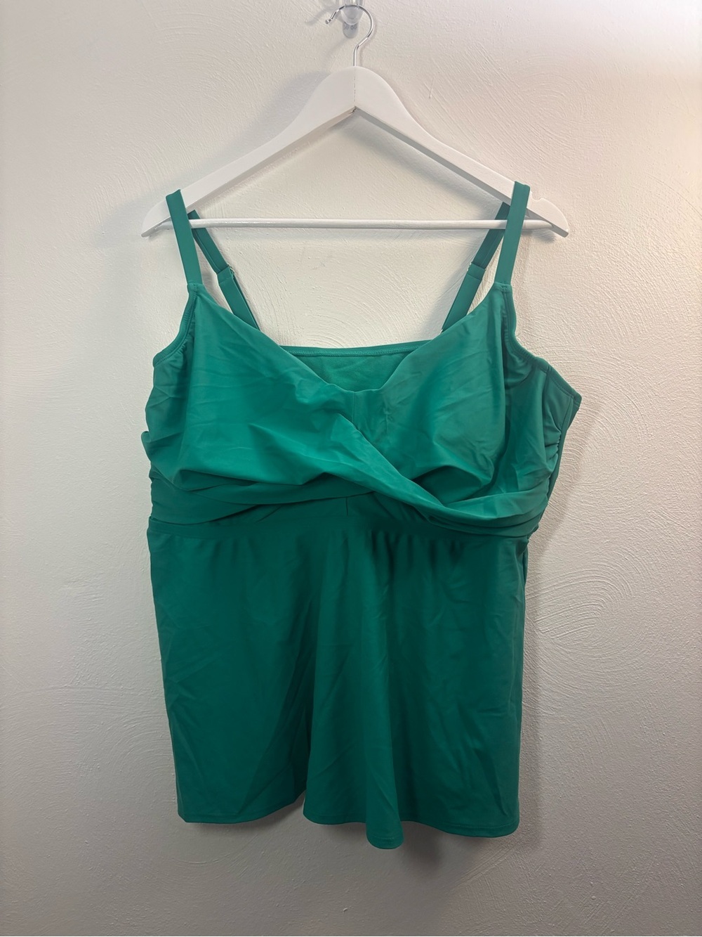 Shade & Shore Green Tankini Swim Top Plus Size 24